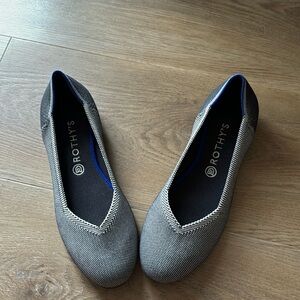 Rothy’s Flats Size 12 Navy and White